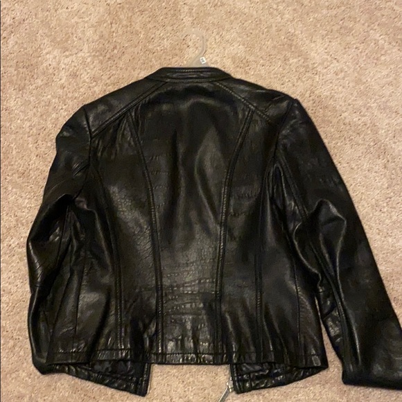 RIDER LEATHER - Picture 3 of 6